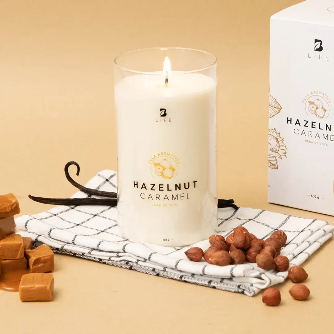 Imagen de Hazelnut Caramel Aromatic Candle | Vela Aromática Avellana y Caramelo 600 g