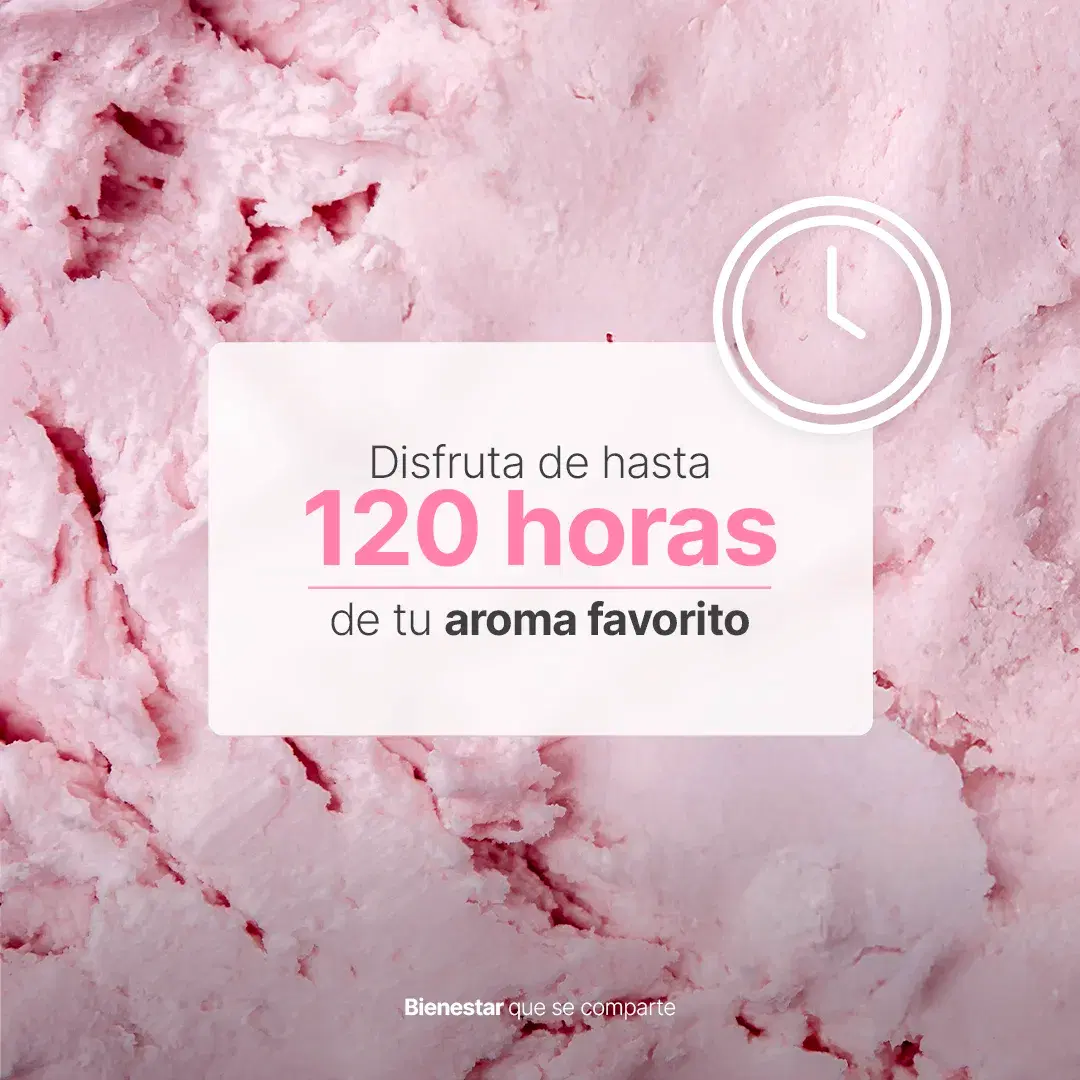 Imagen de Strawberry Ice Cream Aromatic Candle | Vela Aromática Helado de Fresa 600 g
