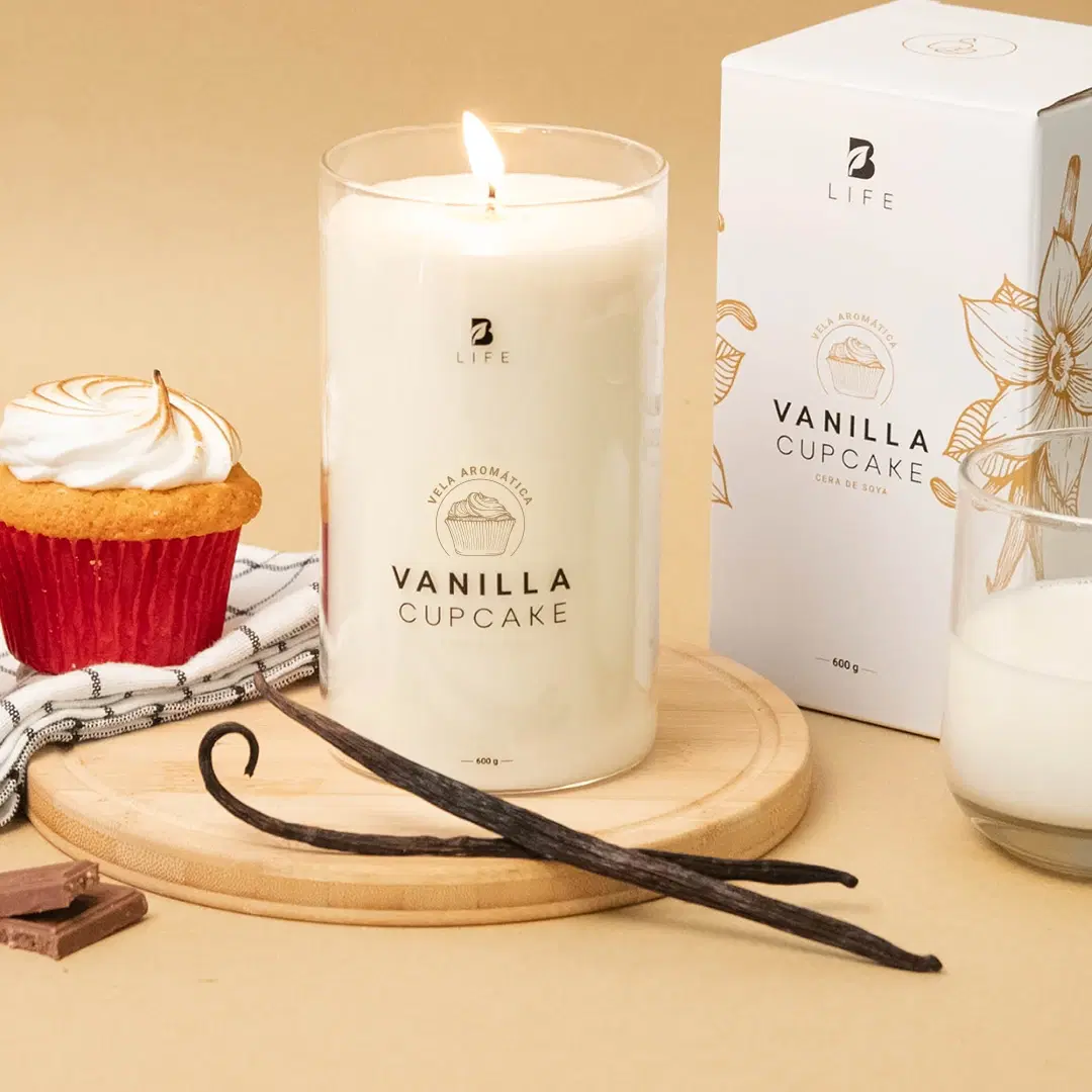 Imagen de Vanilla Cupcake Aromatic Candle | Vela Aromática Cupcake de Vainilla 600 g